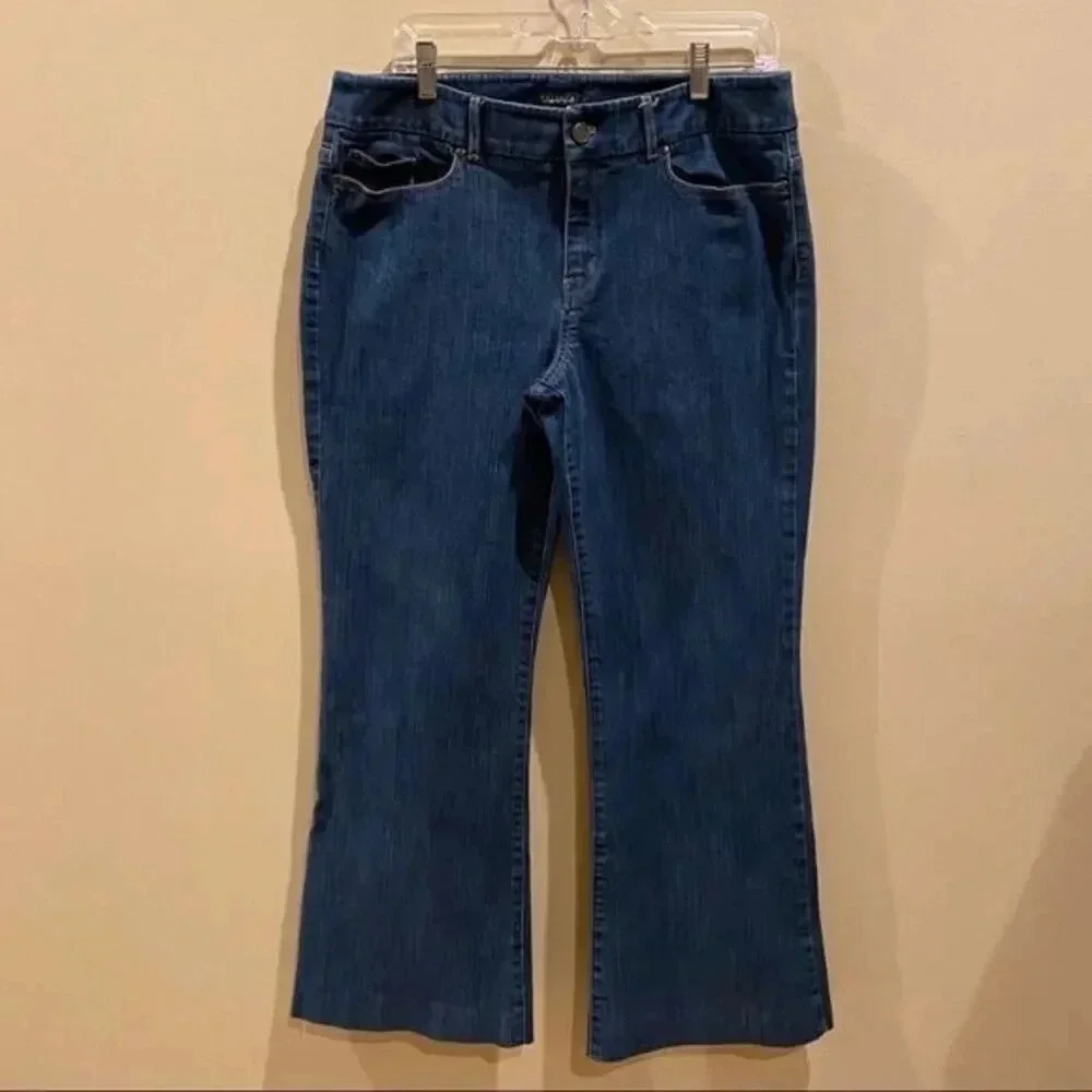 Tahari women jeans